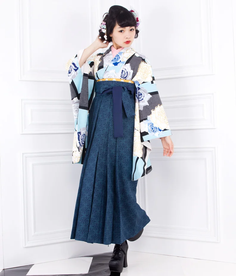 Kimono Floral Geometric Blue White