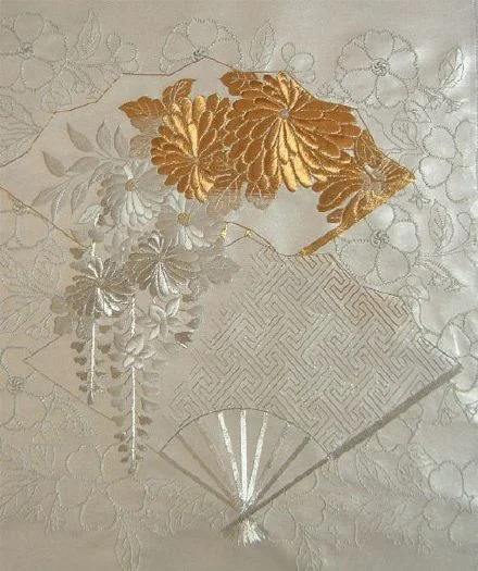 Kimono Floral Geometric Gold White