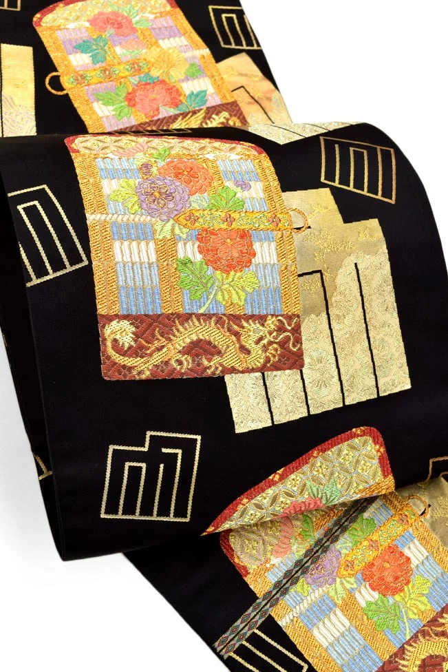 Kimono Floral Geometric Gold Black