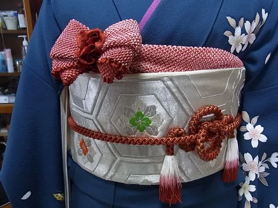 Kimono Floral Geometric Red White