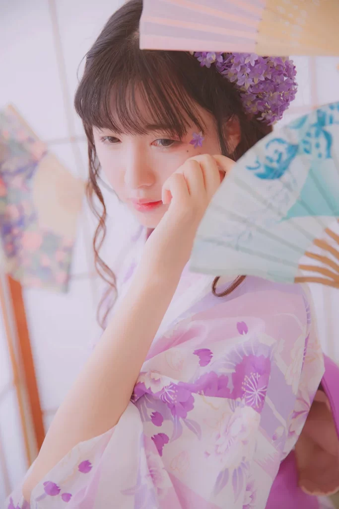 Kimono Floral Purple White