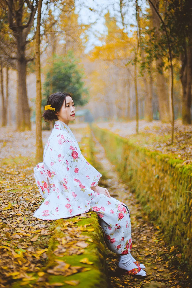 Kimono Floral White Pink