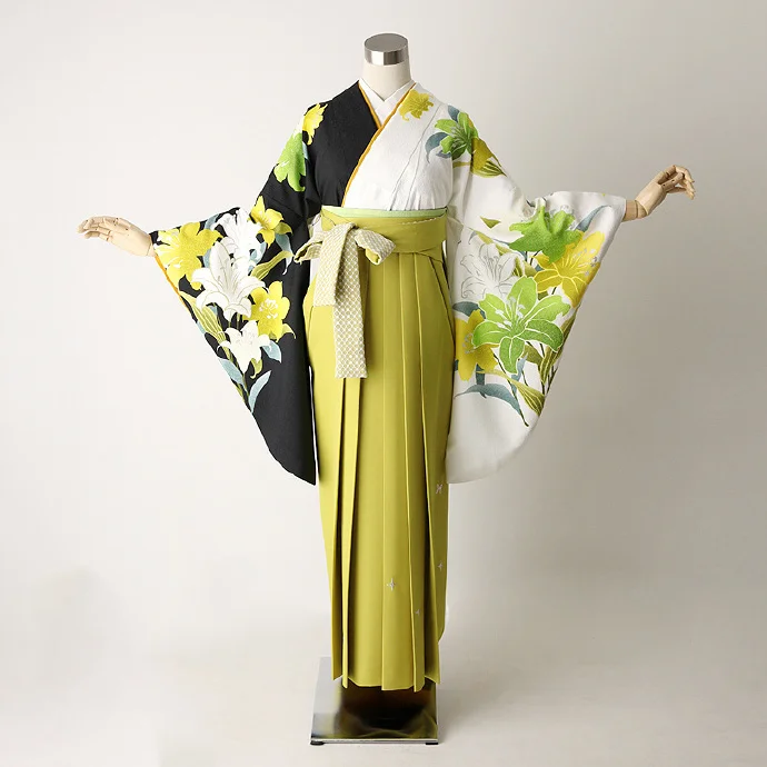 Kimono Floral Yellow Green Black White