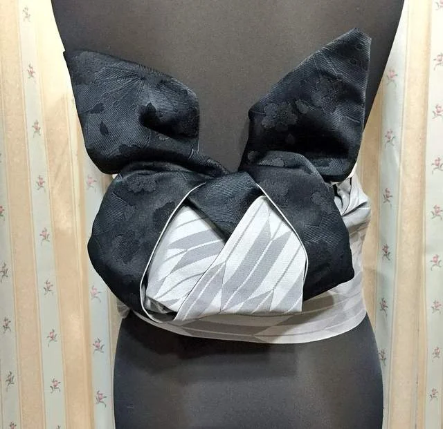 Kimono Obi Floral Stripe Black White