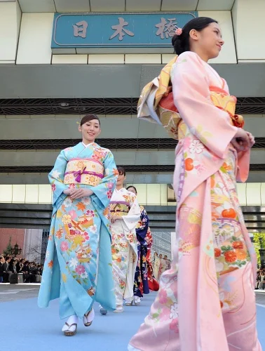 Kimono Pink Floral Cherry Blossom Elegant Ceremonial