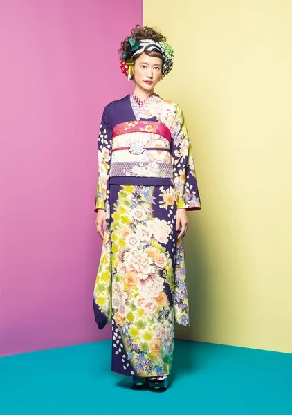 Kimono Purple Floral Elegant Ceremonial