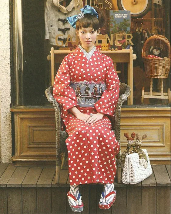 Kimono red polka dots Obi traditional Japanese
