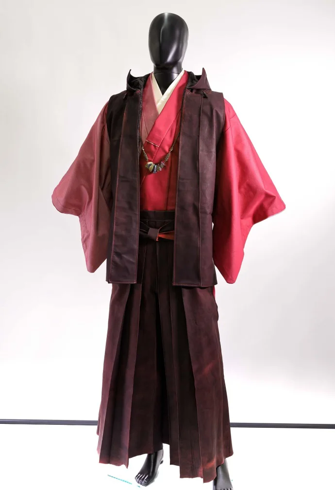 Kimono traditional red black layered formal