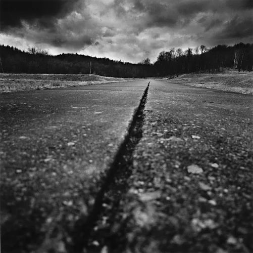 Landscape Dramatic Textured High Contrast Moody Atmospheric