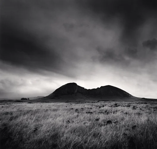 Landscape Dramatic Textured High Contrast Moody Atmospheric