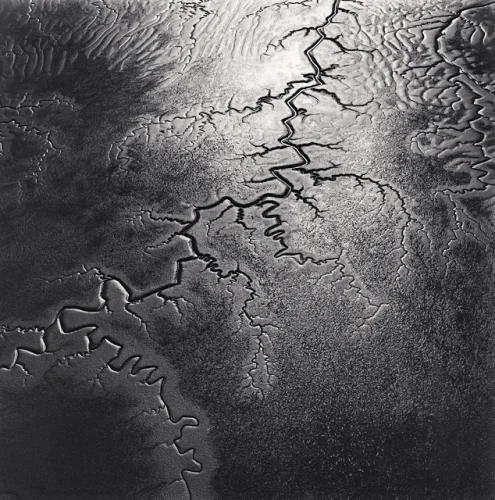 Landscape Dramatic Textured High Contrast Mysterious