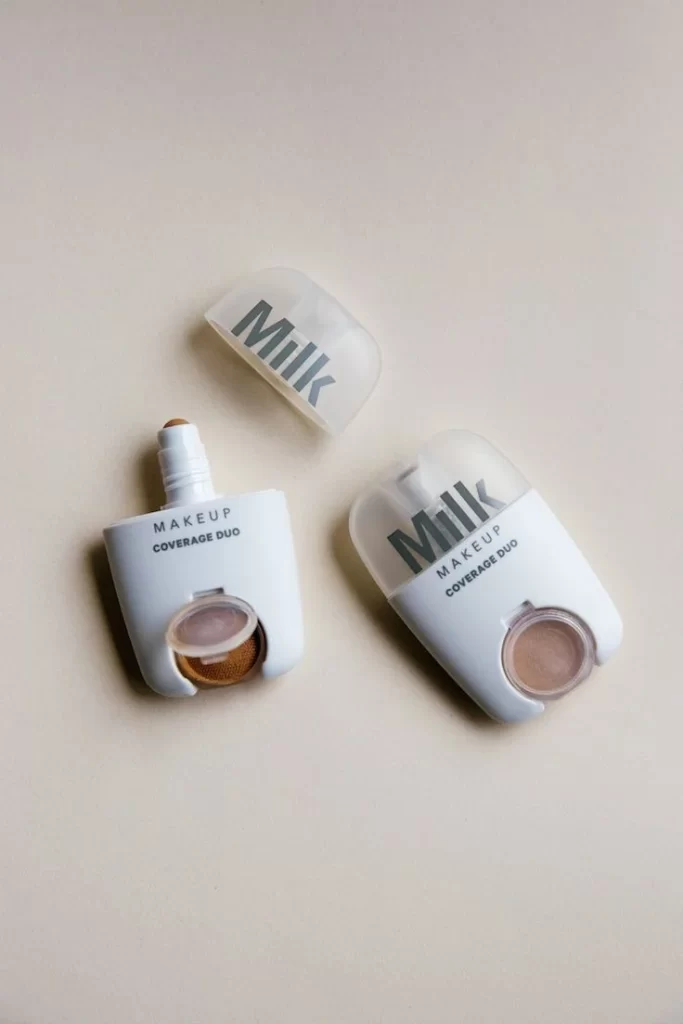 Makeup Coverage Duo Compact White Dual-ended