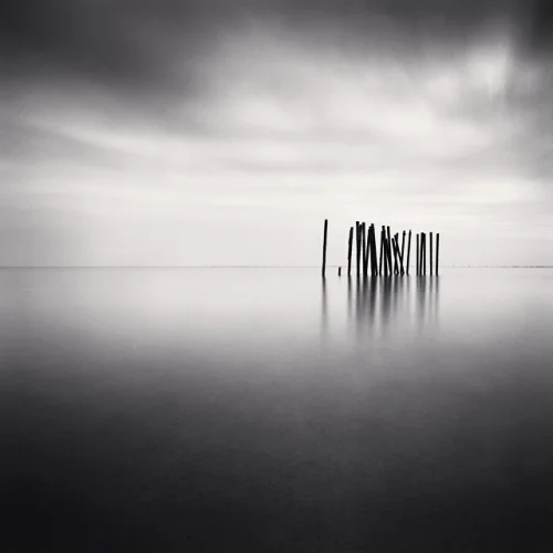 Minimalist Reflections Water Poles Dramatic Atmospheric
