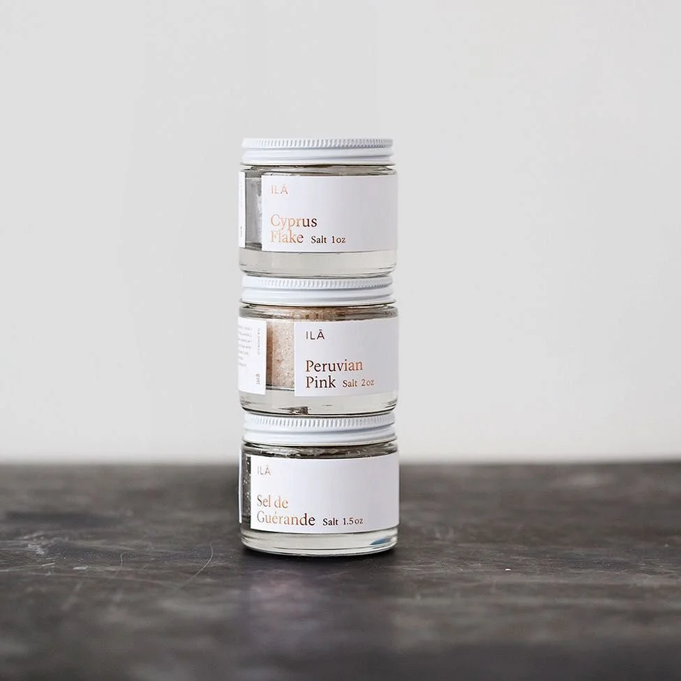 Minimalist Skincare Jar Glass White Simple