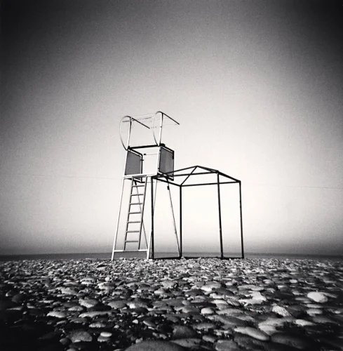 Minimalist Structure High Contrast Dramatic Atmospheric