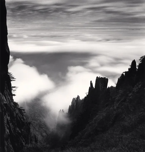 Mountain Misty Dramatic High Contrast Mysterious Nature