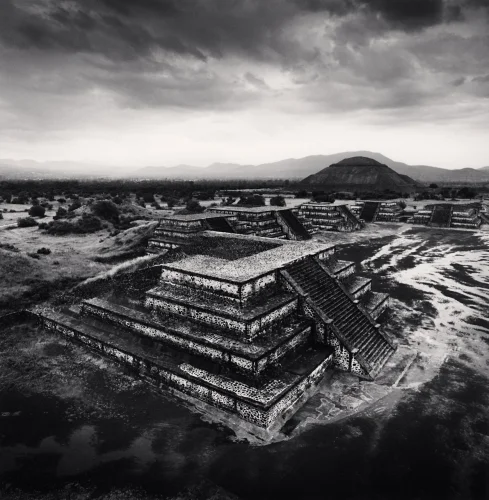 Ruins Pyramid High Contrast Dramatic Atmospheric Mysterious