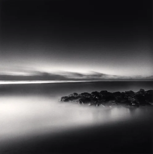 Seascape Foggy Minimalist Textured High Contrast Mysterious