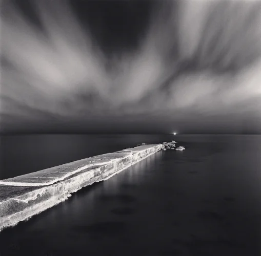 Seascape Long Exposure Minimalist High Contrast Mysterious
