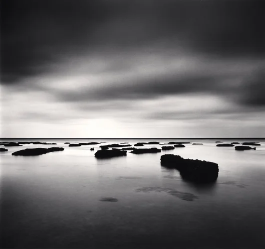 Seascape Minimalist High Contrast Mysterious Atmospheric