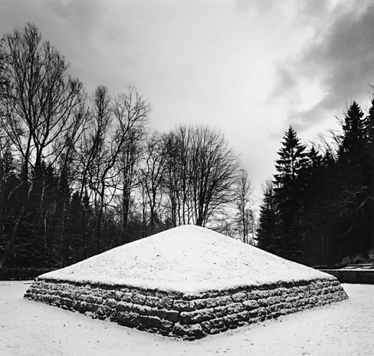 Snowy Monument Minimalist Textured High Contrast Mysterious