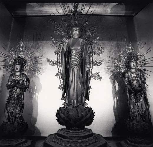 Statue Dramatic High Contrast Mysterious Textured