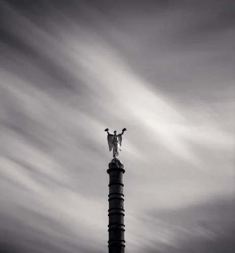 Statue Dramatic High Contrast Atmospheric Monument