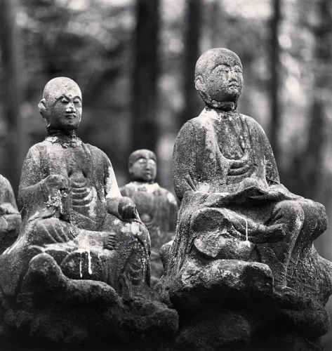 Statue Textured High Contrast Mysterious Atmospheric Timeless