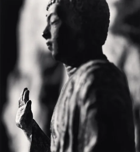 Statue Textured High Contrast Dramatic Mysterious