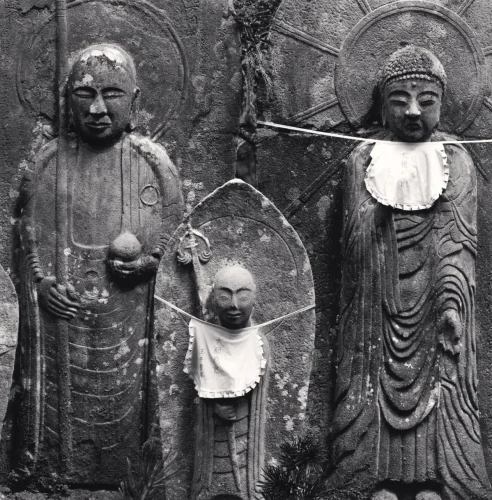 Statue Textured High Contrast Mysterious Atmospheric Timeless