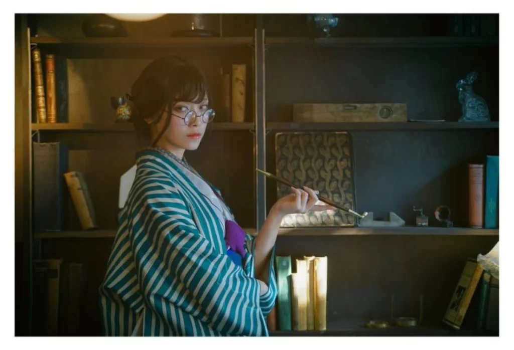 Teal Striped Kimono Brush