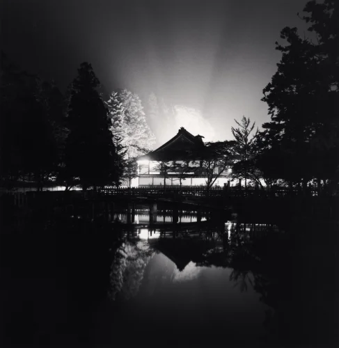 Traditional Architecture Reflective Water Dramatic High Contrast Mysterious