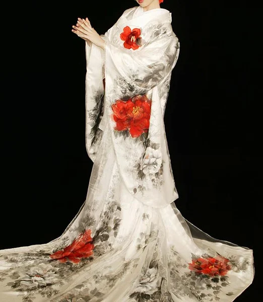 White Floral Kimono Silk Red Flower Elegant Ceremonial