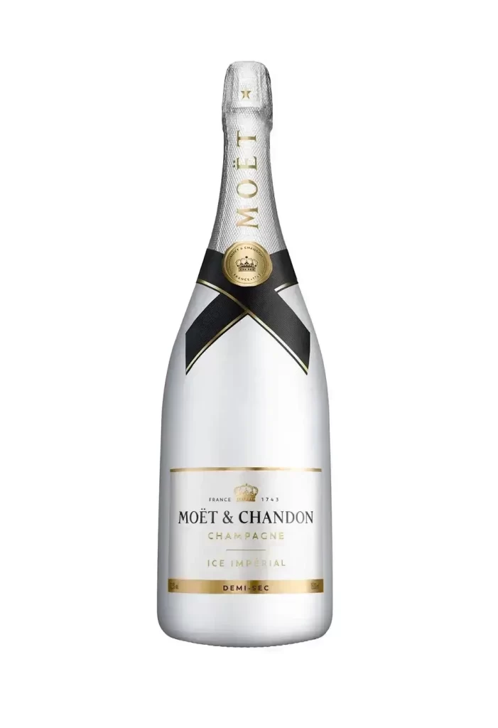 Moët & Chandon Champagne Packaging