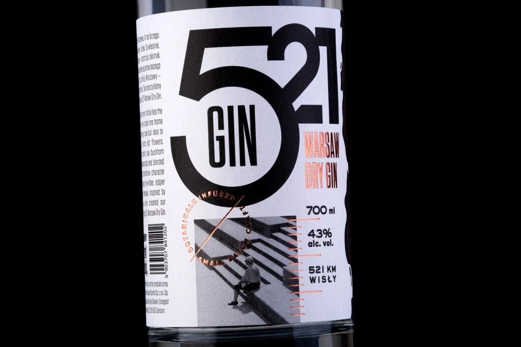 521 Gin Bottle View