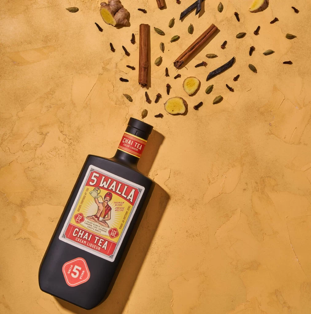 5 Walla Chai Tea Cream Liqueur Bottle View