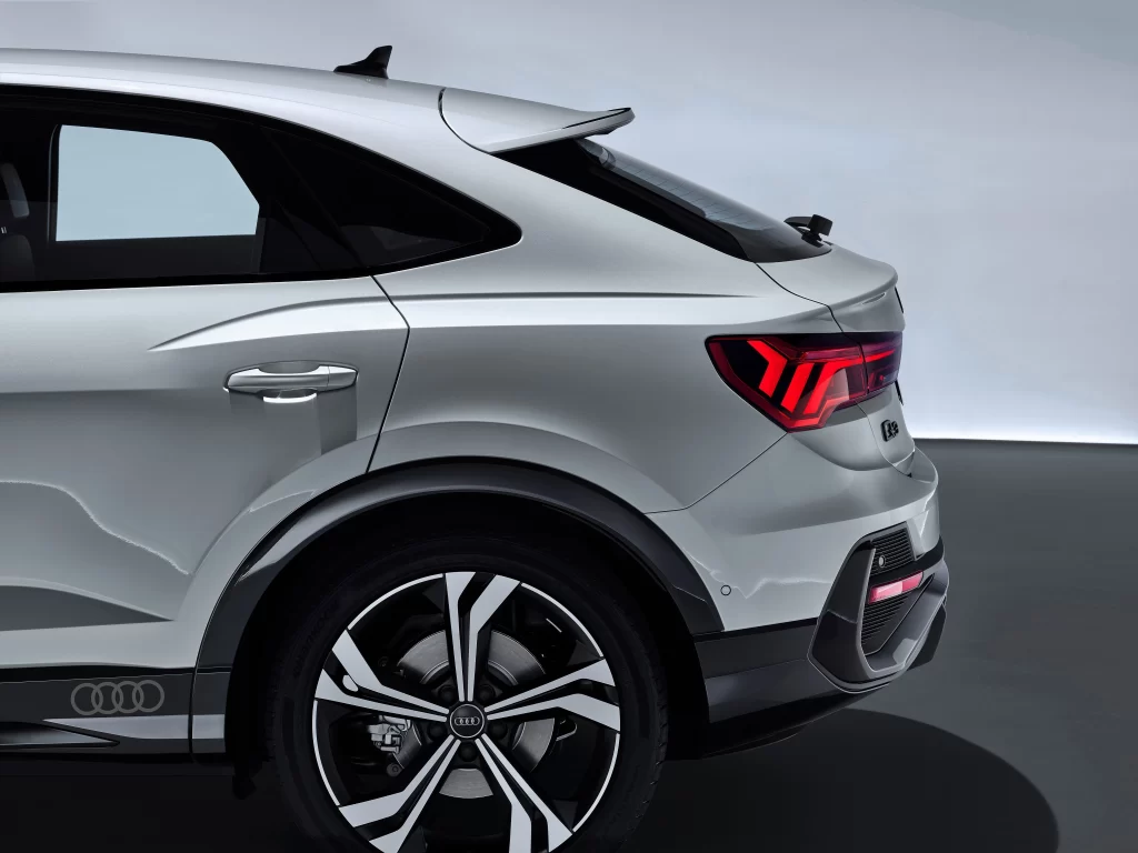 Audi Q2 Silver Side View