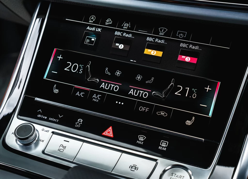 Audi Q7 Dashboard Climate Control View