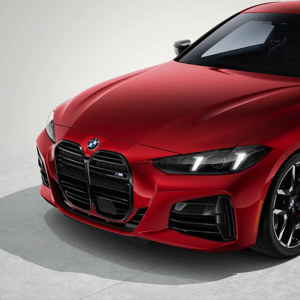 BMW 4 Series Outdoor Front View