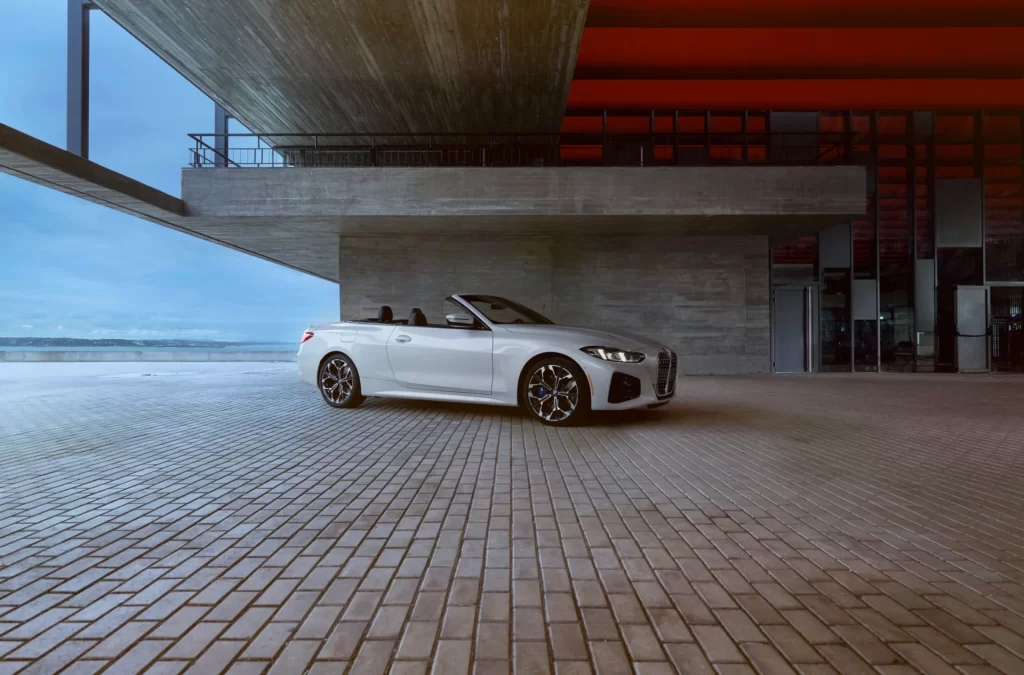 BMW 4 Series Side View