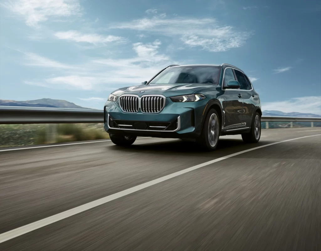 BMW X5 Green Head On View