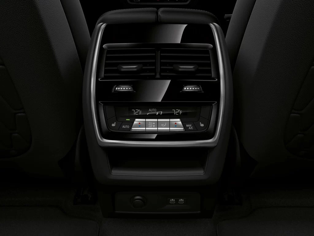 BMW X6 Black Cabin View