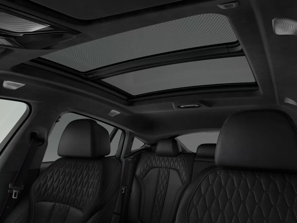 BMW X6 M Cabin View