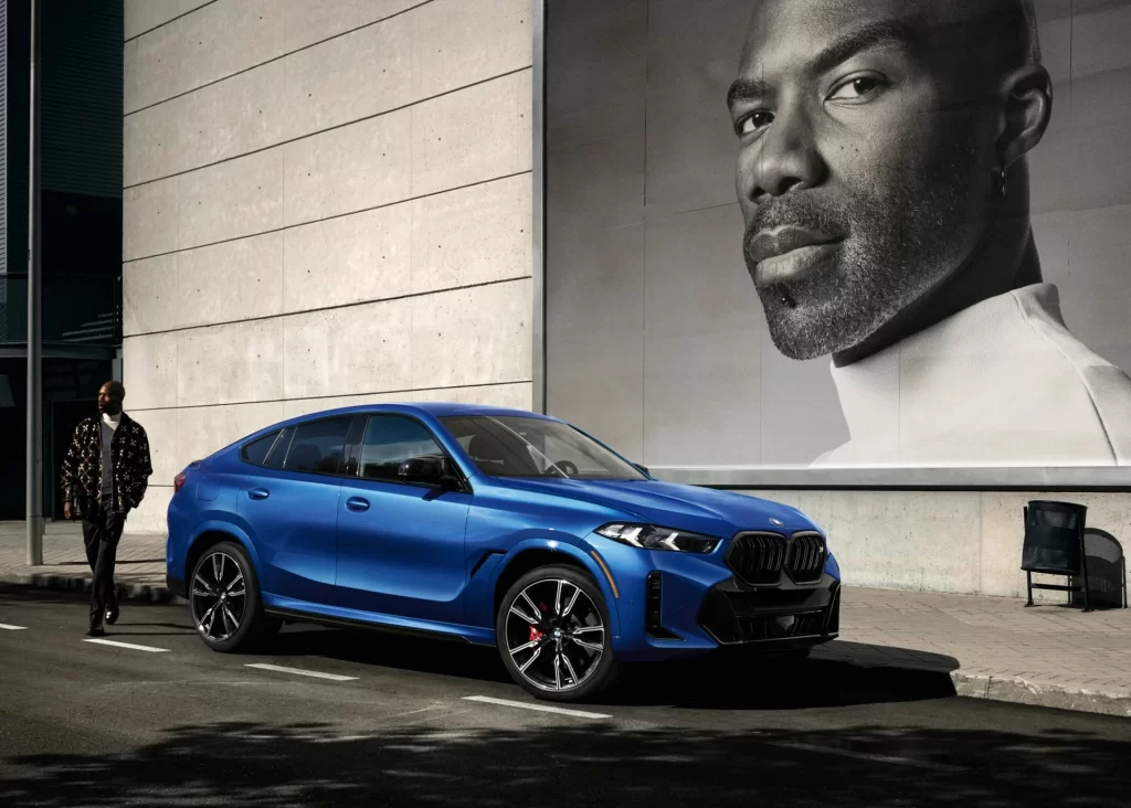 BMW X6 M Dynamic Side Profile Shot
