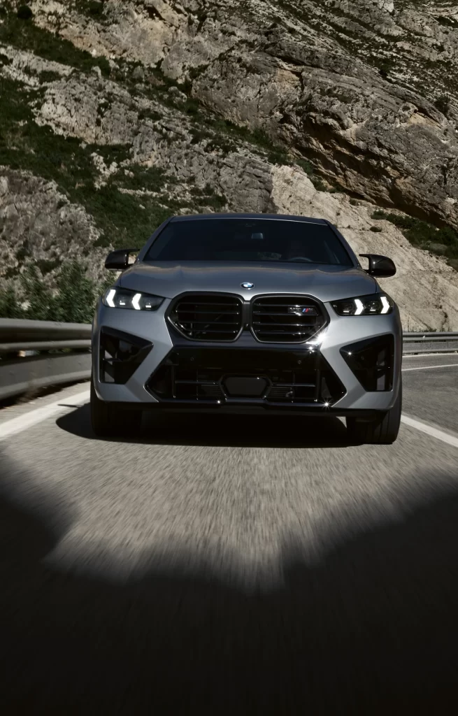 BMW X6 M Head On View