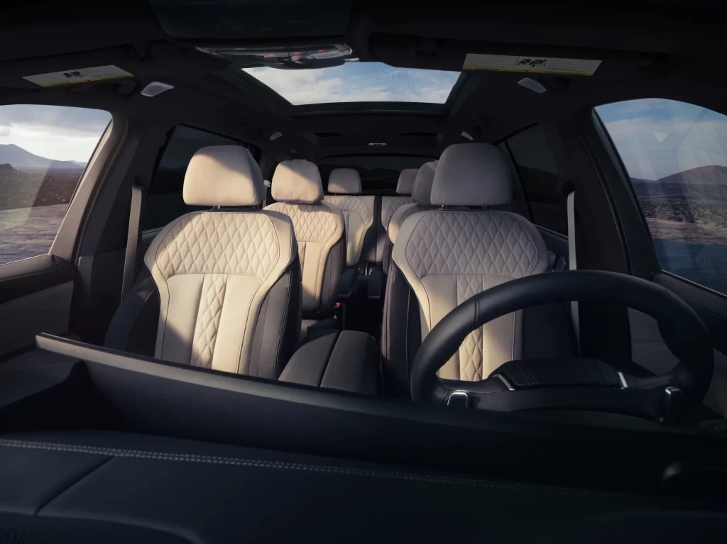 BMW X7 Beige Cabin View