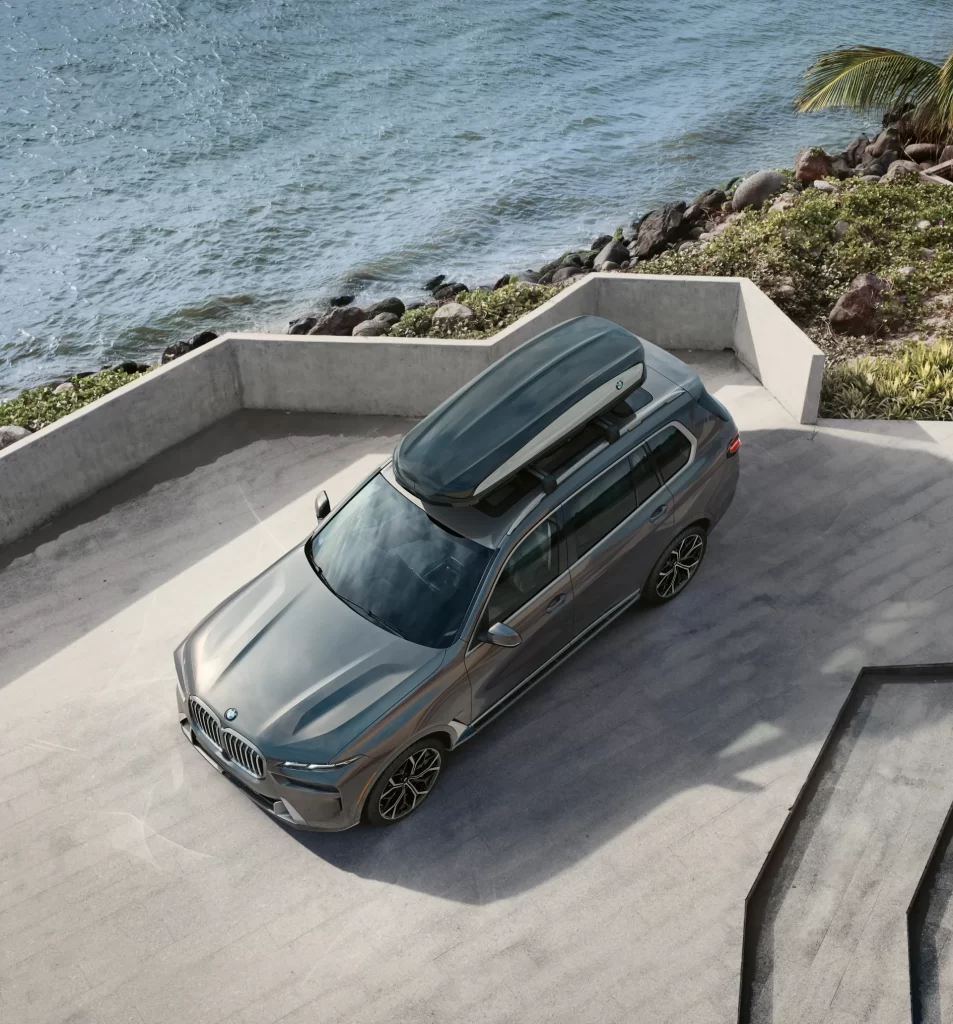 BMW X7 Grey Studio Side View