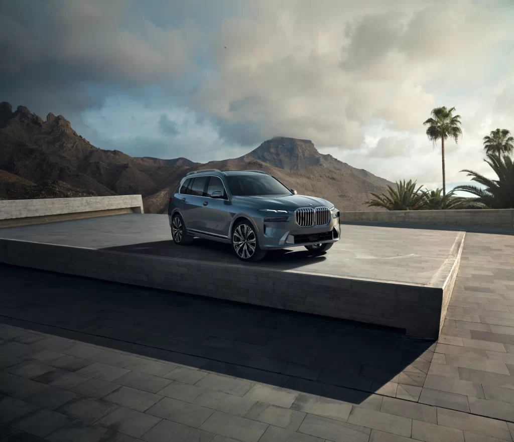 BMW X7 Silver Side View