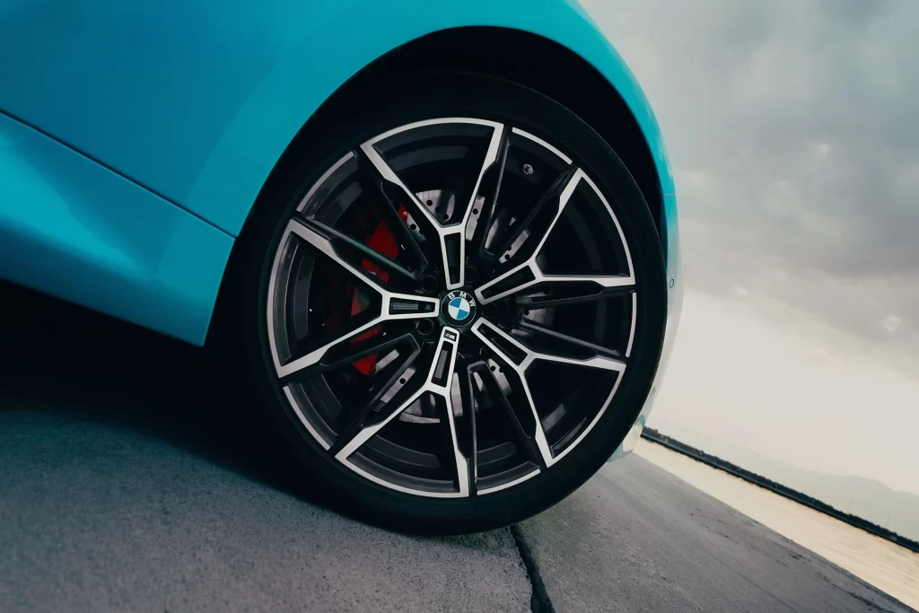 BMW Z4 Blue Side Dynamic View