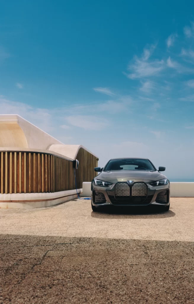 BMW i4 Gran Front View